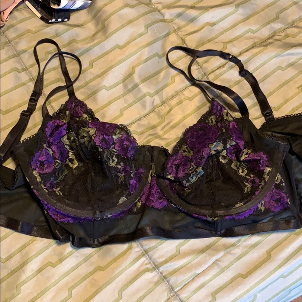 Torrid Curve Thin Lined Double Layer Bra - image 1